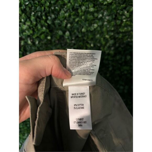 AGOLDE NWT DARIA UTILITY PANTS SIZE 28 - Picture 6 of 8